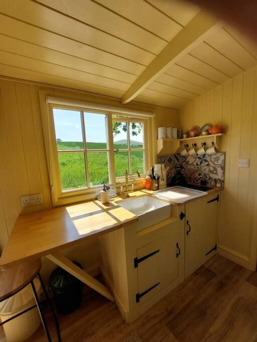The Humble Hut Apartman Wooler Kültér fotó